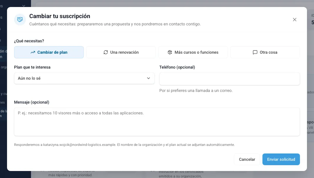 La ventana «Cambiar tu suscripción» con el tema, el plan, el teléfono y el mensaje